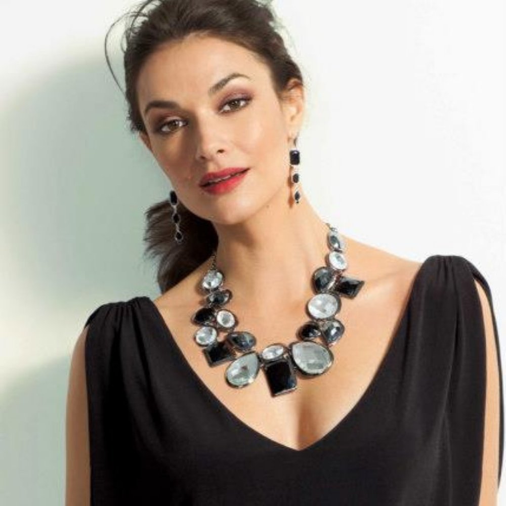 Cache Hematite Mirror Statement Necklace!